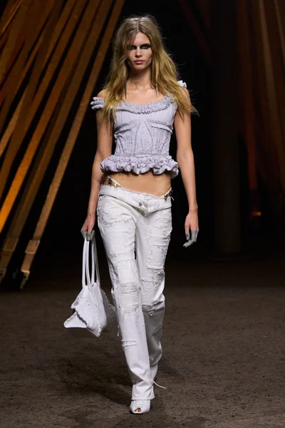 Look 20
